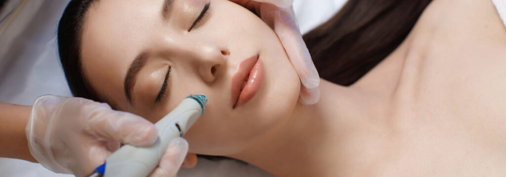 Hydra Facial